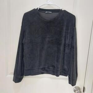 Zara Women's Sweatshirt Size Small Velour CrewNeck  Black
